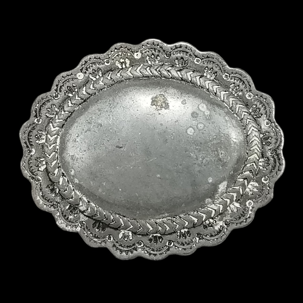 Belt Buckle Vintage Scalloped Oval Silver Tone Embossed Western Boho Accessory - Picture 4 of 10